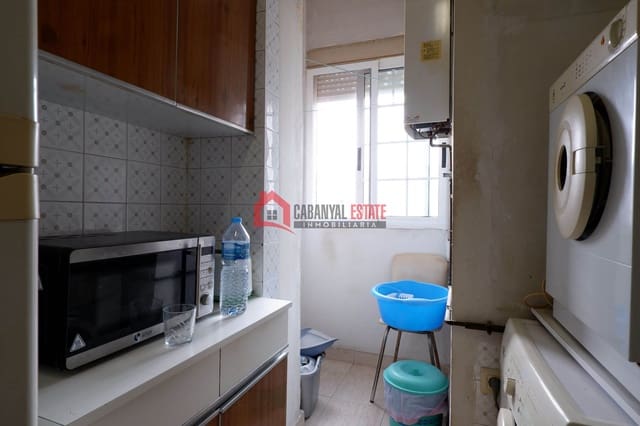 5 bedroom Apartment for sale in Russafa, Valencia city - € 350,000 (Ref: 8820783)