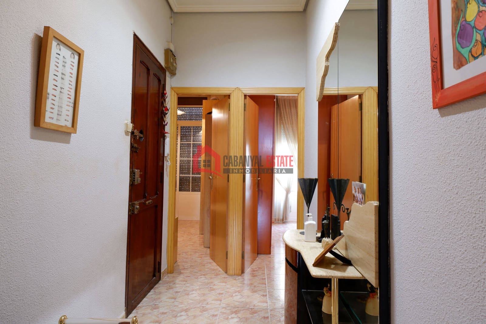 5 soveværelse Lejlighed til salg i Valencia by - € 350.000 (Ref: 8820783)