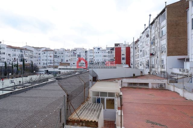 5 bedroom Apartment for sale in Russafa, Valencia city - € 350,000 (Ref: 8820783)