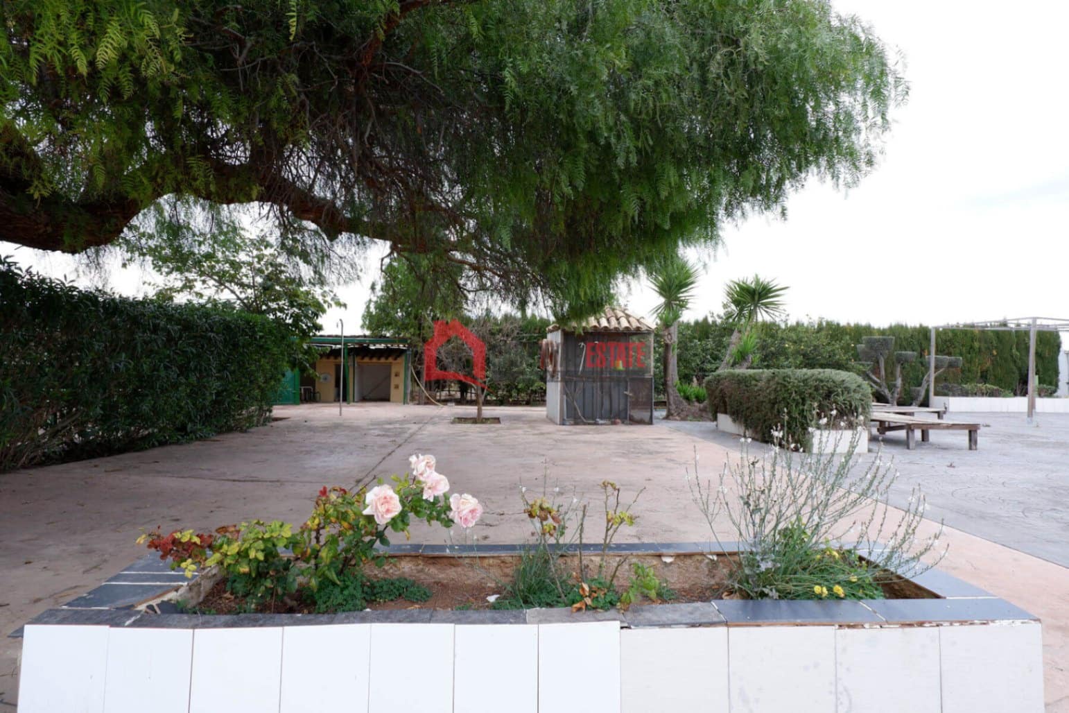 6 chambre Villa/Maison à vendre à Almarda avec piscine garage - 980 000 € (Ref: 8854617)