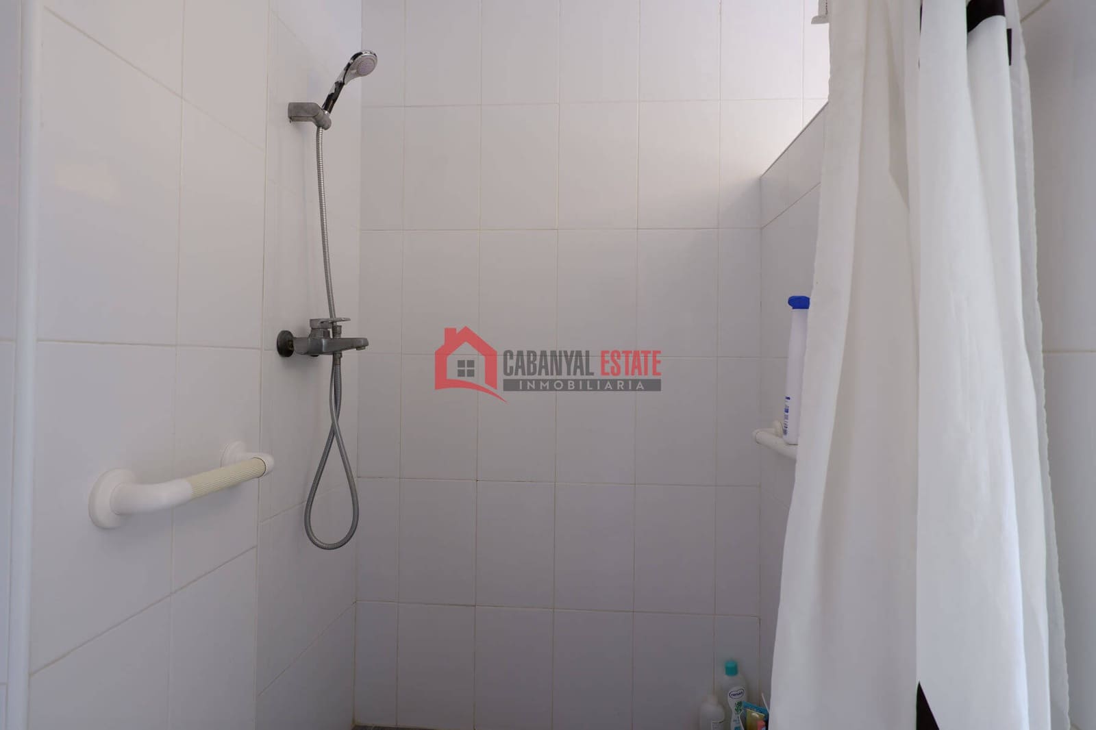 6 chambre Villa/Maison à vendre à Almarda avec piscine garage - 980 000 € (Ref: 8854617)