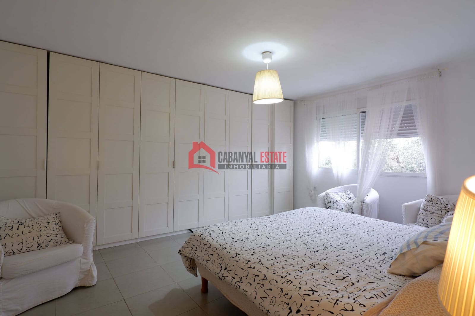 6 chambre Villa/Maison à vendre à Almarda avec piscine garage - 980 000 € (Ref: 8854617)