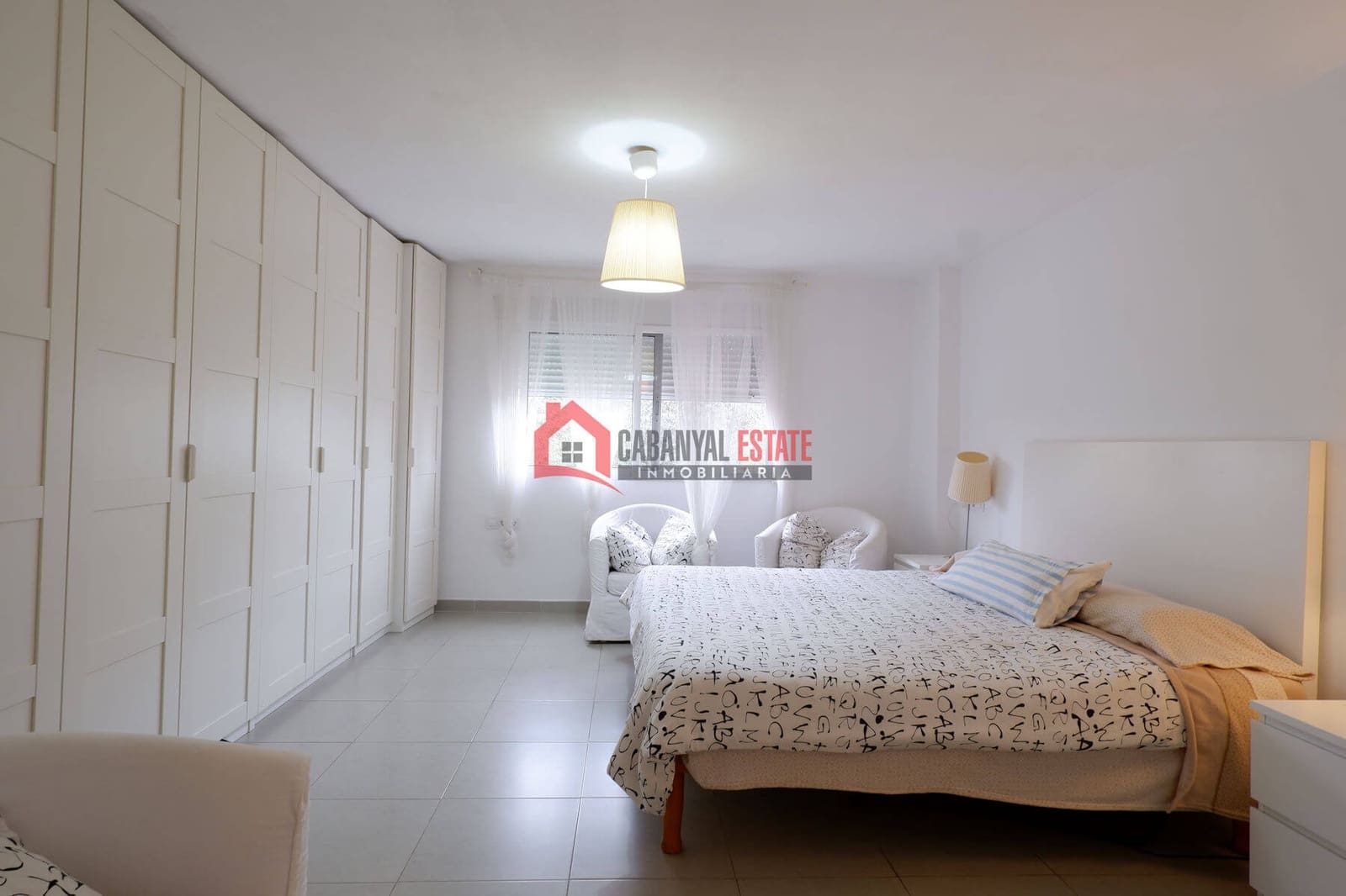 6 chambre Villa/Maison à vendre à Almarda avec piscine garage - 980 000 € (Ref: 8854617)