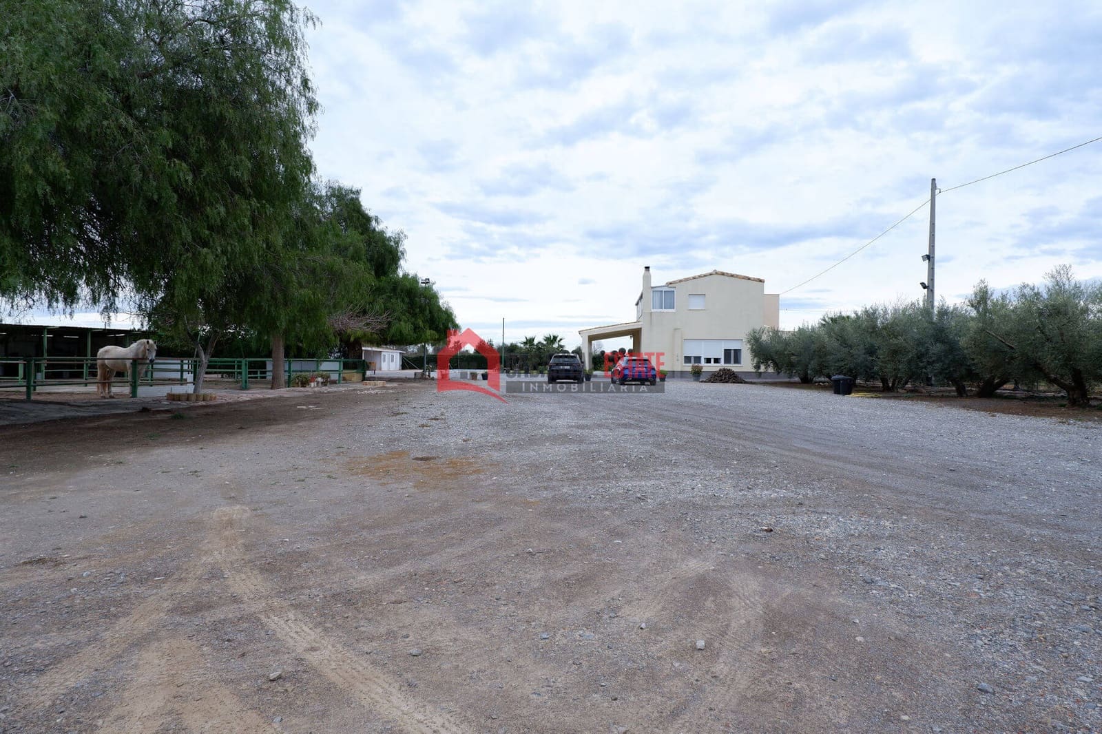 6 chambre Villa/Maison à vendre à Almarda avec piscine garage - 980 000 € (Ref: 8854617)