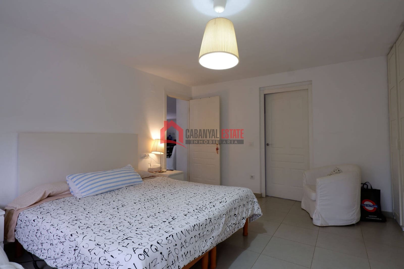 6 chambre Villa/Maison à vendre à Almarda avec piscine garage - 980 000 € (Ref: 8854617)