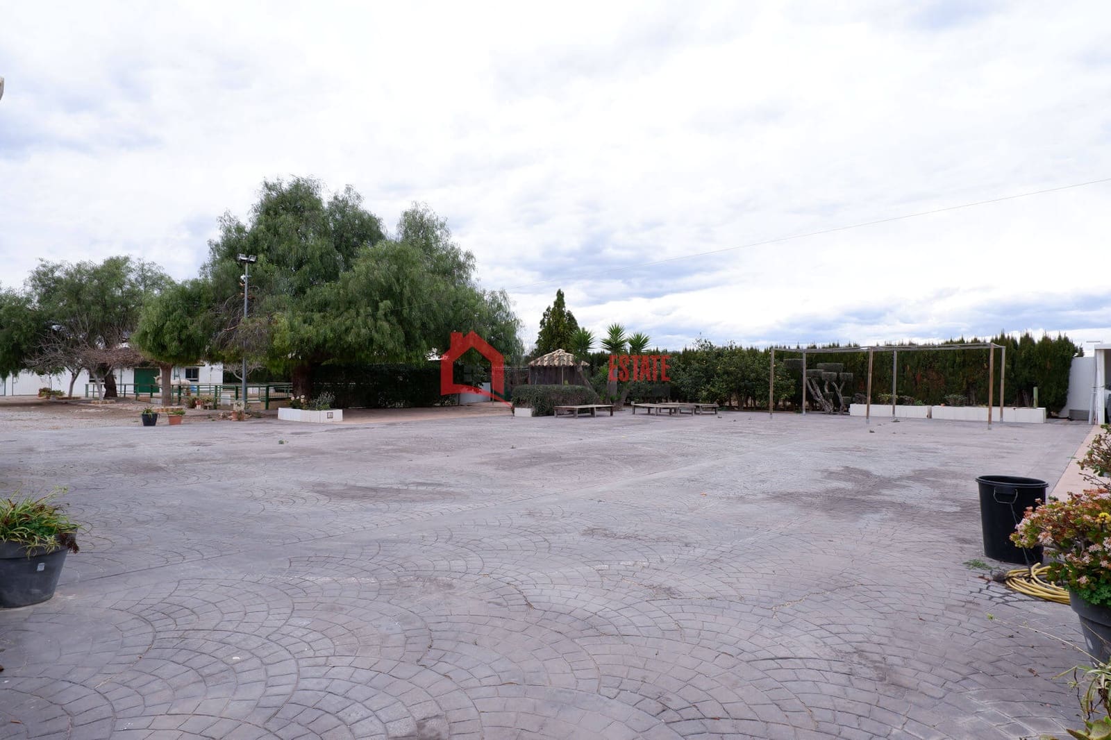 6 chambre Villa/Maison à vendre à Almarda avec piscine garage - 980 000 € (Ref: 8854617)