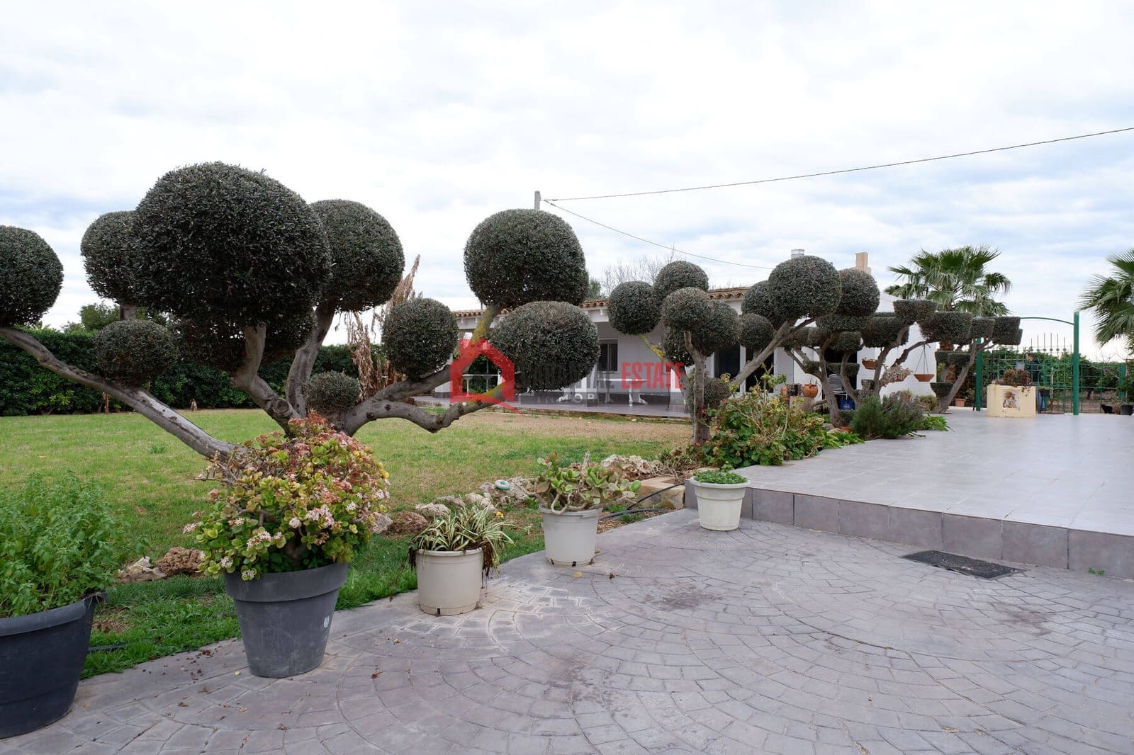 6 chambre Villa/Maison à vendre à Almarda avec piscine garage - 980 000 € (Ref: 8854617)