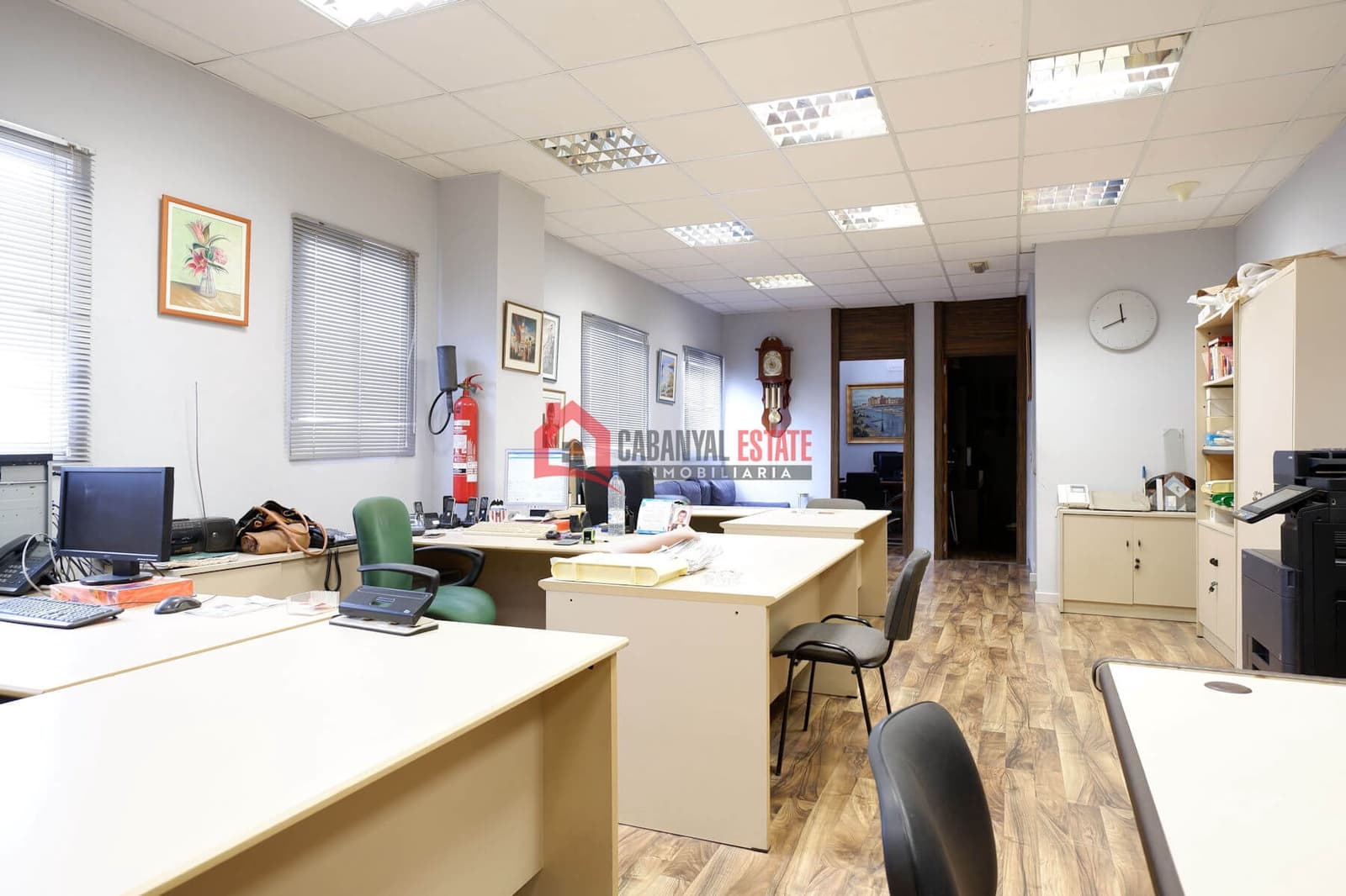 Kaupallinen myytävänä paikassa Naquera mukana 
autotalli - 639 000 € (Ref: 8932870)