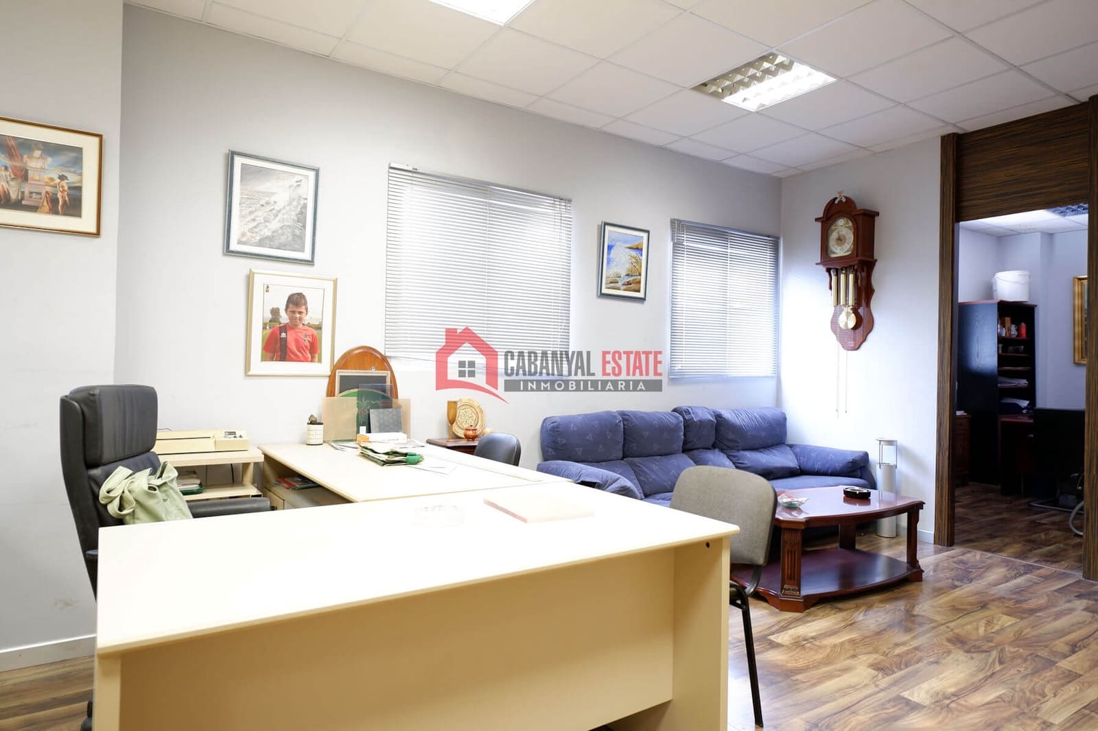 Kaupallinen myytävänä paikassa Naquera mukana 
autotalli - 639 000 € (Ref: 8932870)