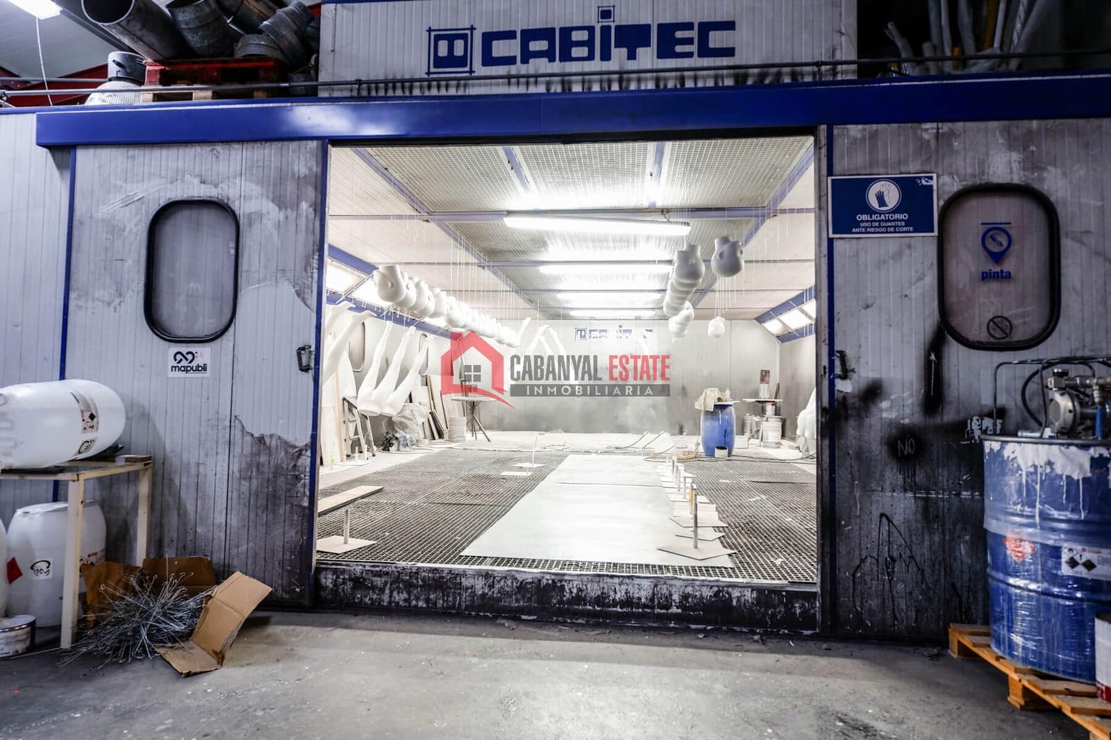 Kaupallinen myytävänä paikassa Naquera mukana 
autotalli - 639 000 € (Ref: 8932870)