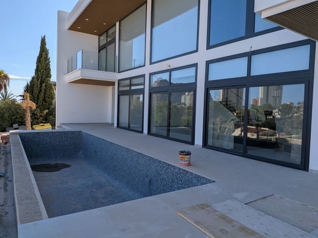 3 Zimmer Villa zu verkaufen in Calpe / Calp mit Pool Garage - 1.150.000 € (Ref: 8964106)