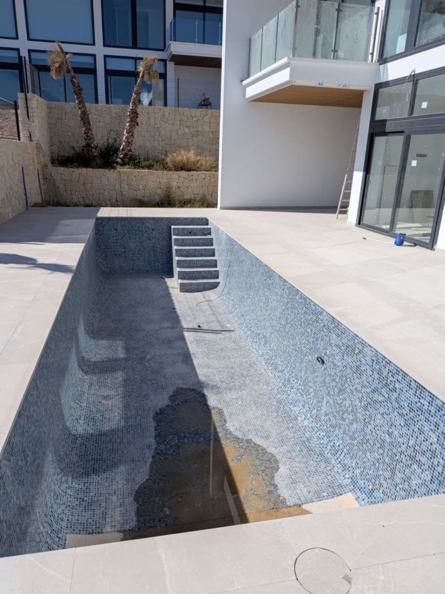 3 Zimmer Villa zu verkaufen in Calpe / Calp mit Pool Garage - 1.320.000 € (Ref: 8964107)