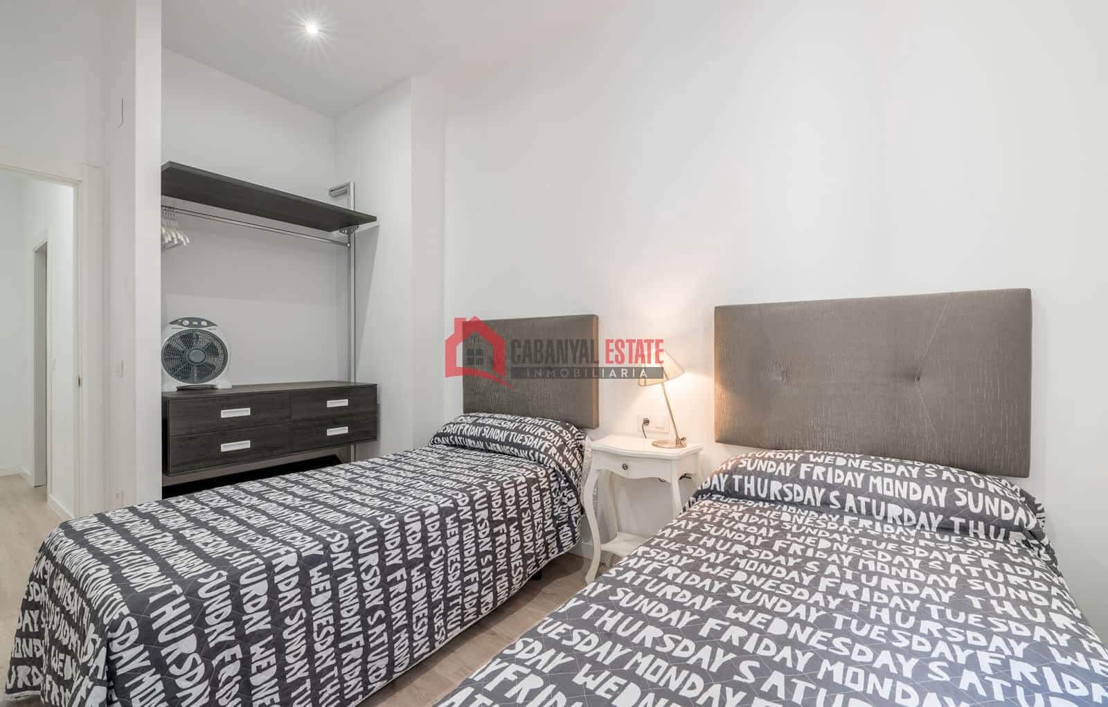 Appartement de 3 chambres à louer à Valence ville - 2 000 € (Ref: 8981887)