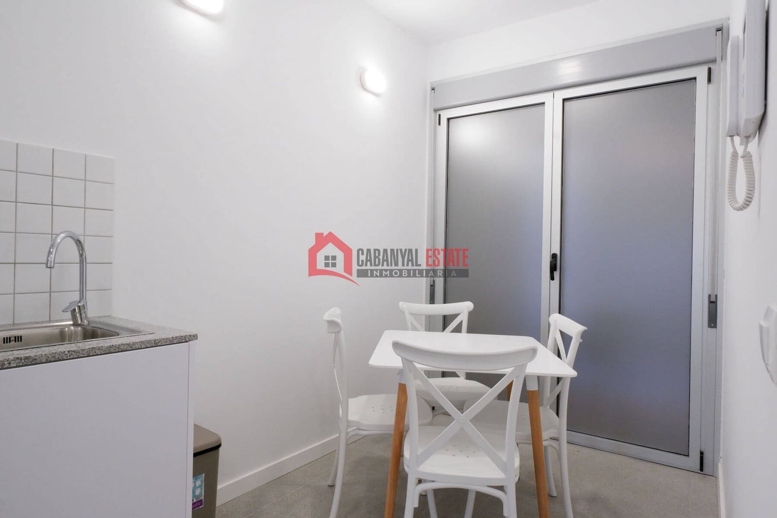 1 sypialnia Apartament do wynajęcia w Miasto Walencja - 1 000 € (Ref: 9009917)