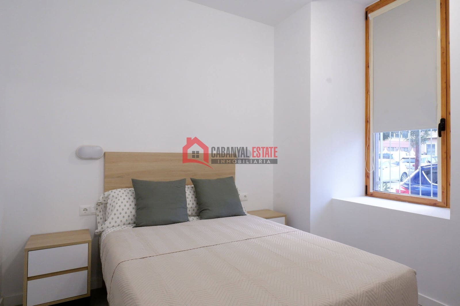 1 sypialnia Apartament do wynajęcia w Miasto Walencja - 1 000 € (Ref: 9009917)