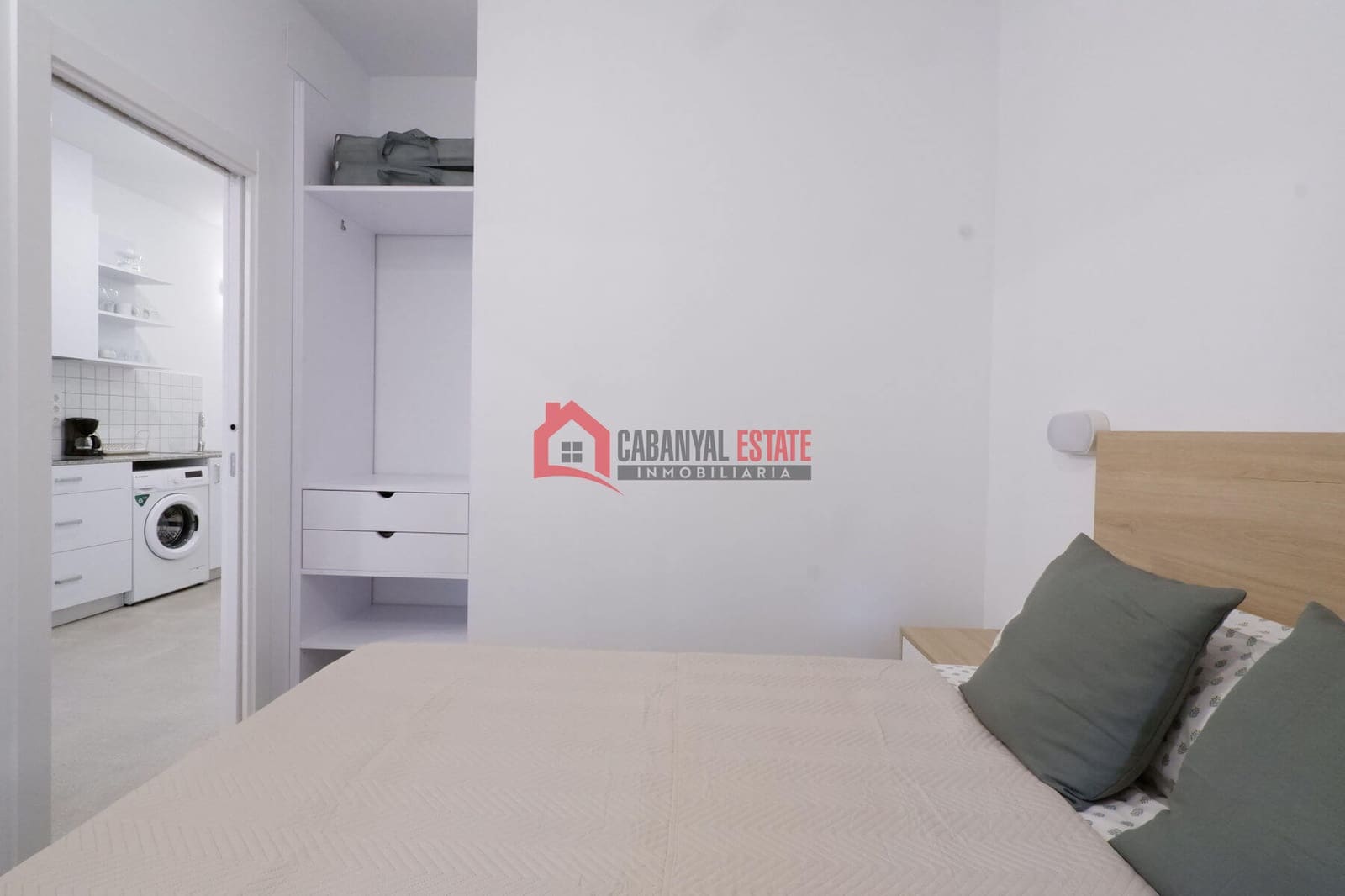 1 sypialnia Apartament do wynajęcia w Miasto Walencja - 1 000 € (Ref: 9009917)