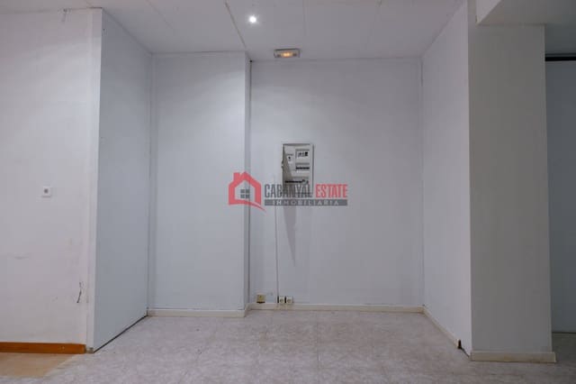 Commercieel te huur in Camins al Grau, Valencia stad - € 1.100 (Ref: 9009920)