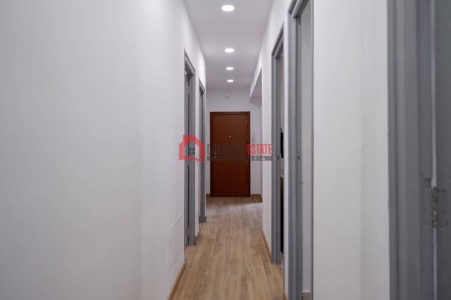 4 camera da letto Appartamento da affittare in Cabanyal-Canyamelar, Valencia città - 500 € (Rif: 9193552)