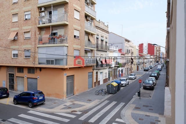 4 camera da letto Appartamento da affittare in Cabanyal-Canyamelar, Valencia città - 500 € (Rif: 9193552)