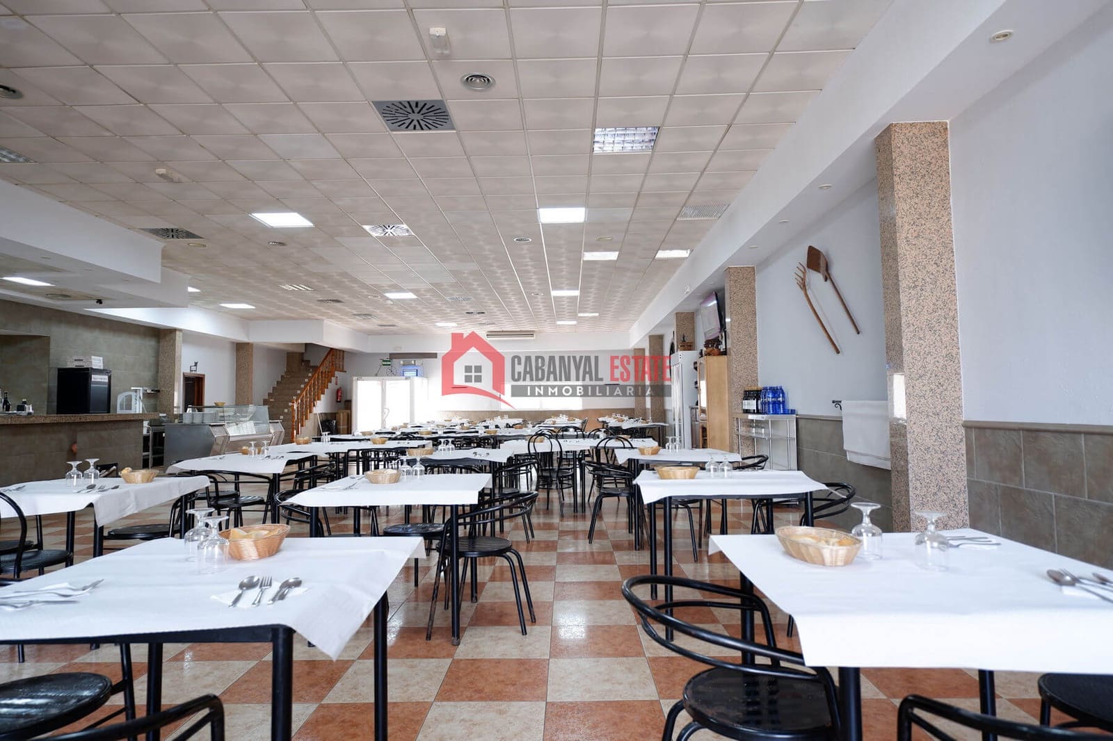 Commerciale in vendita in Sagunto / Sagunt con garage - 560.000 € (Rif: 9237302)