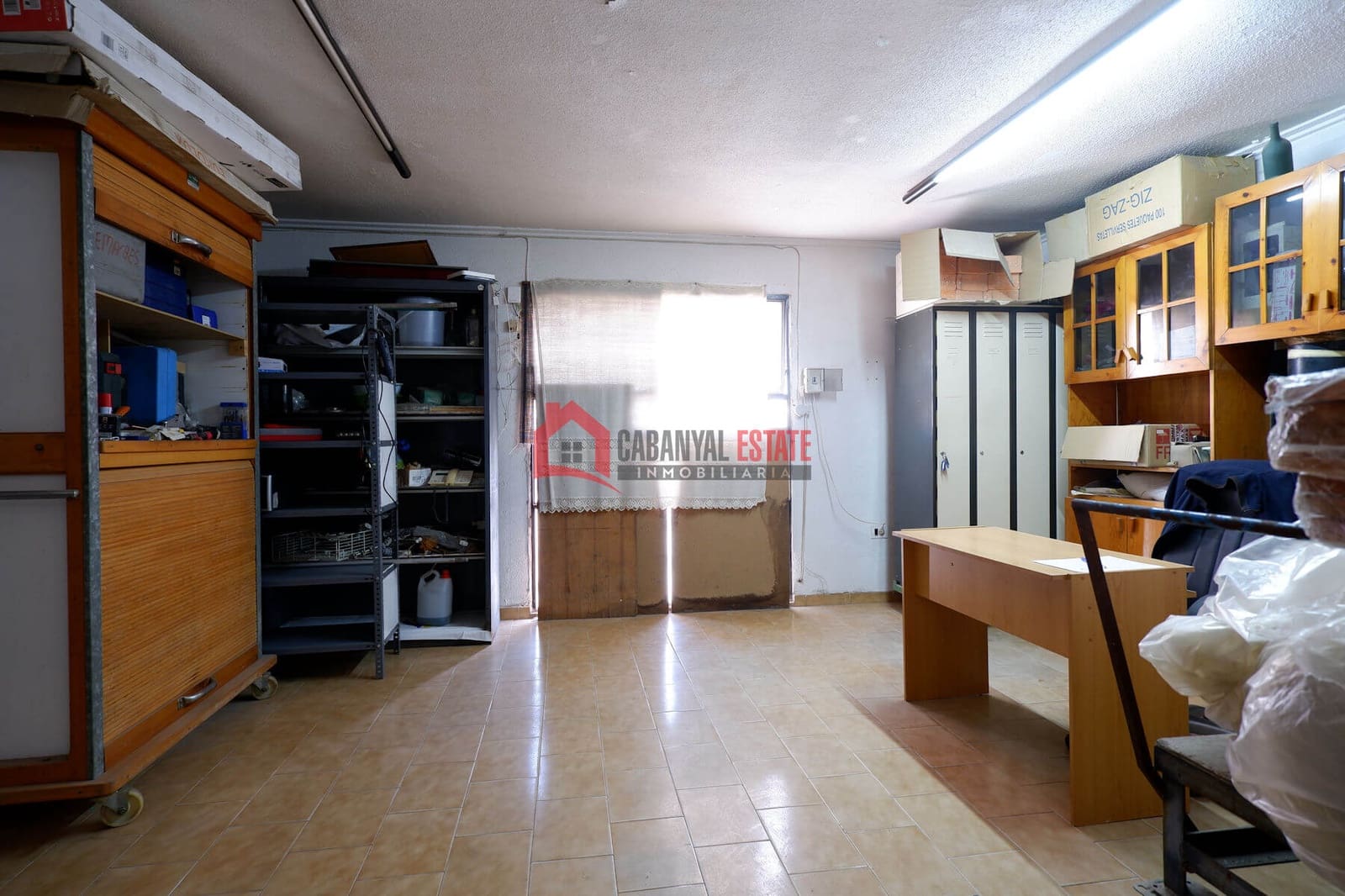 Commerciale in vendita in Sagunto / Sagunt con garage - 560.000 € (Rif: 9237302)