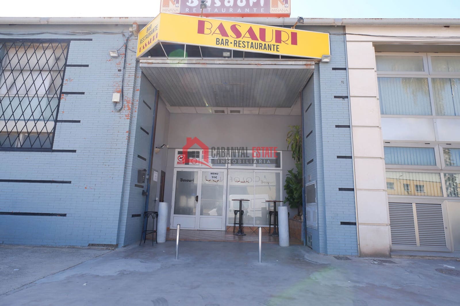 Commerciale in vendita in Sagunto / Sagunt con garage - 560.000 € (Rif: 9237302)