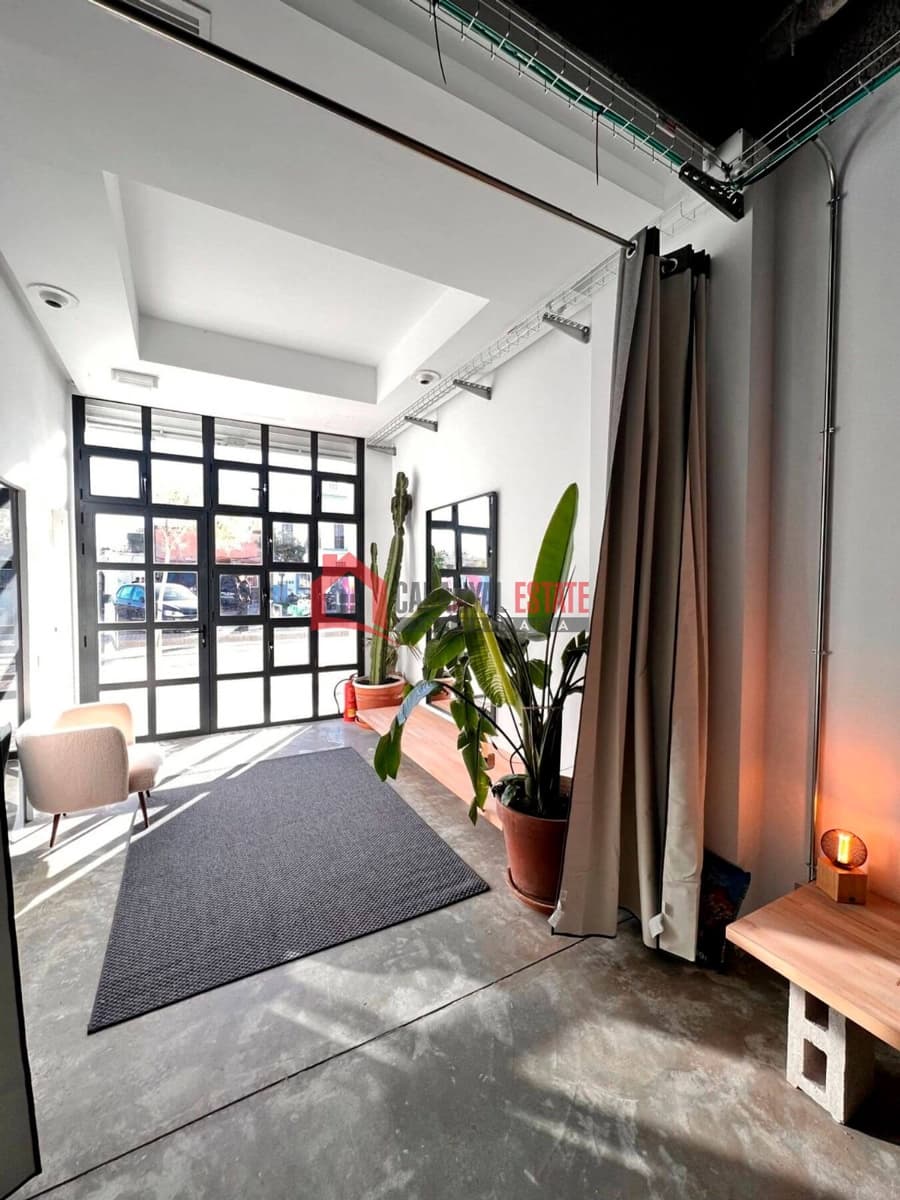 6 soveværelse Rækkehus til salg i Valencia by - € 1.390.000 (Ref: 9254185)