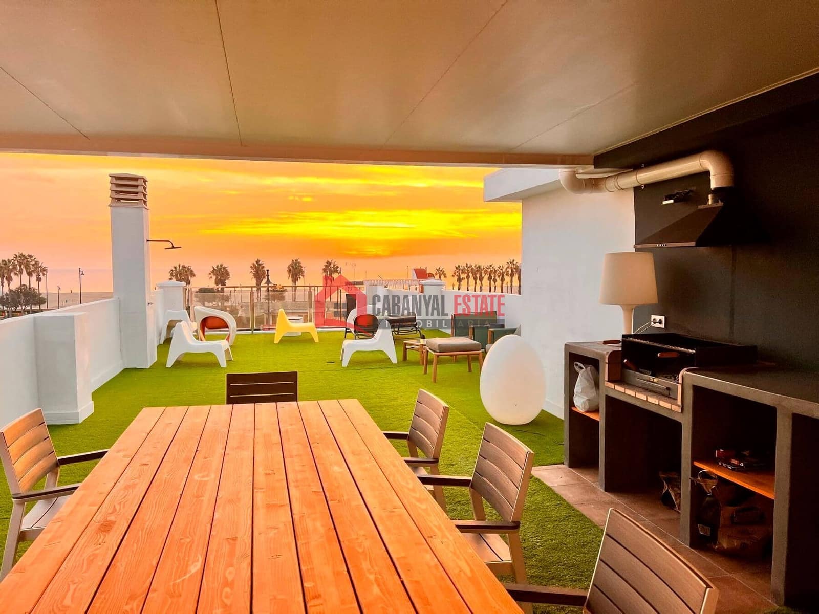 6 soveværelse Rækkehus til salg i Valencia by - € 1.390.000 (Ref: 9254185)