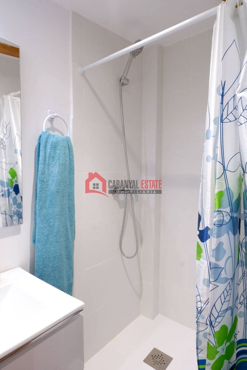 1 makuuhuone Huoneisto vuokrattavana paikassa Valencia kaupunki - 1 500 € (Ref: 9294081)