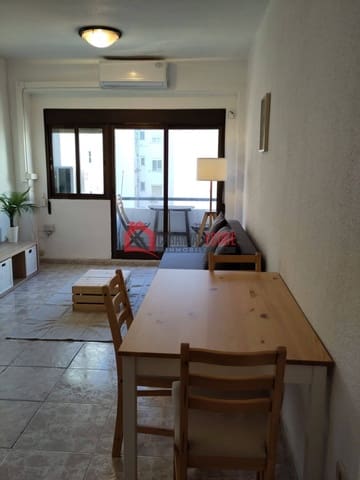 3 camera da letto Appartamento da affittare in Cabanyal-Canyamelar, Valencia città - 1.050 € (Rif: 9350146)