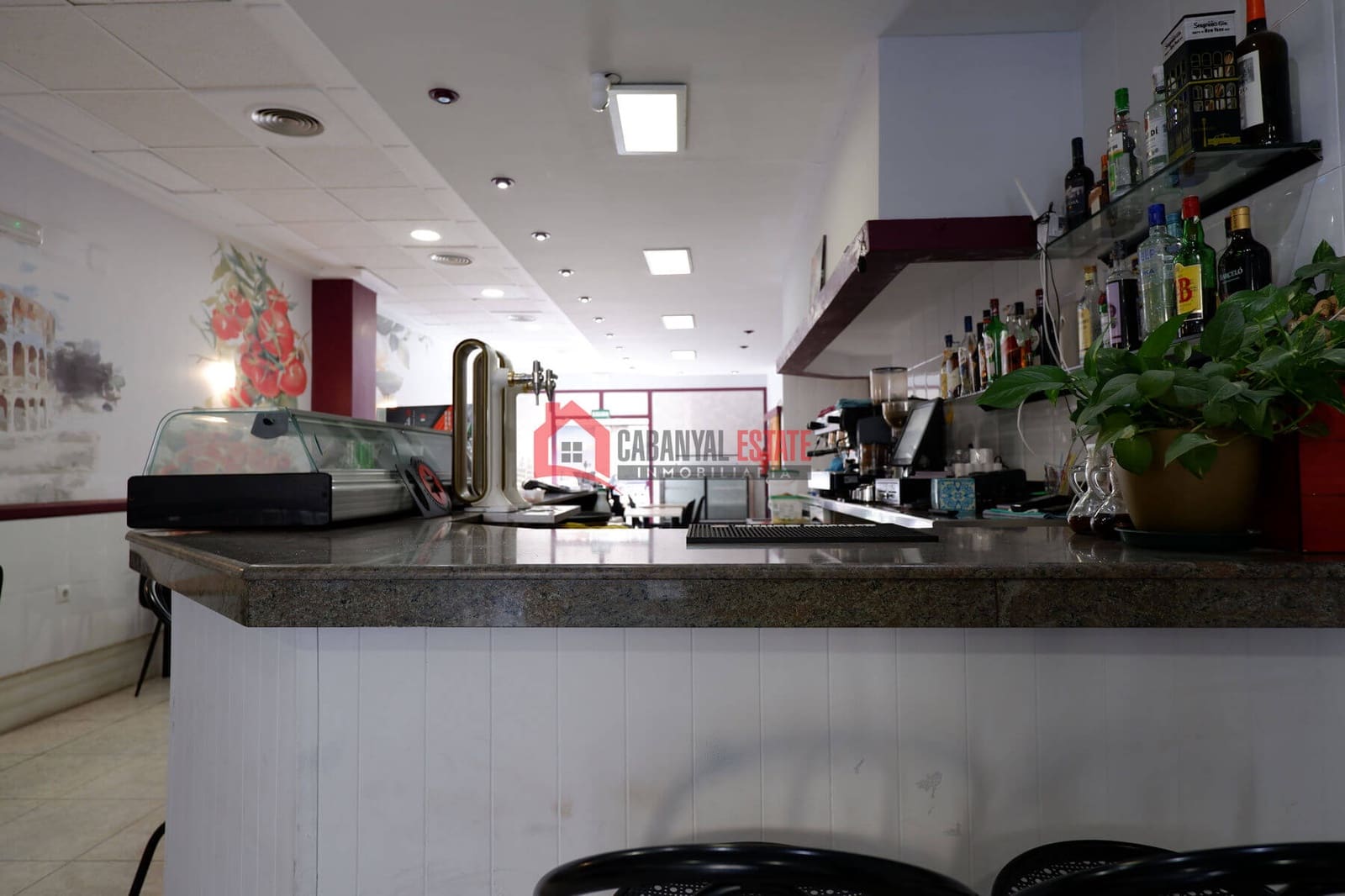 Commercial for rent in Sagunto / Sagunt - € 800 (Ref: 9355342)