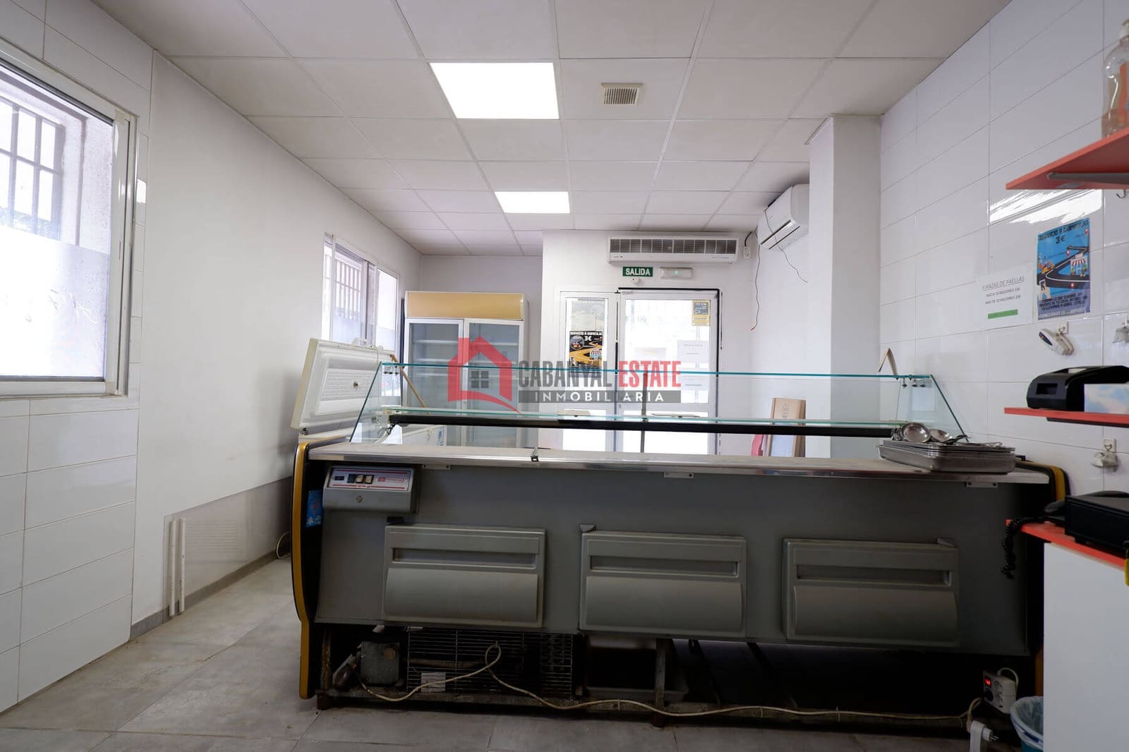 Commercieel te koop in Sagunto / Sagunt - € 95.000 (Ref: 9355343)