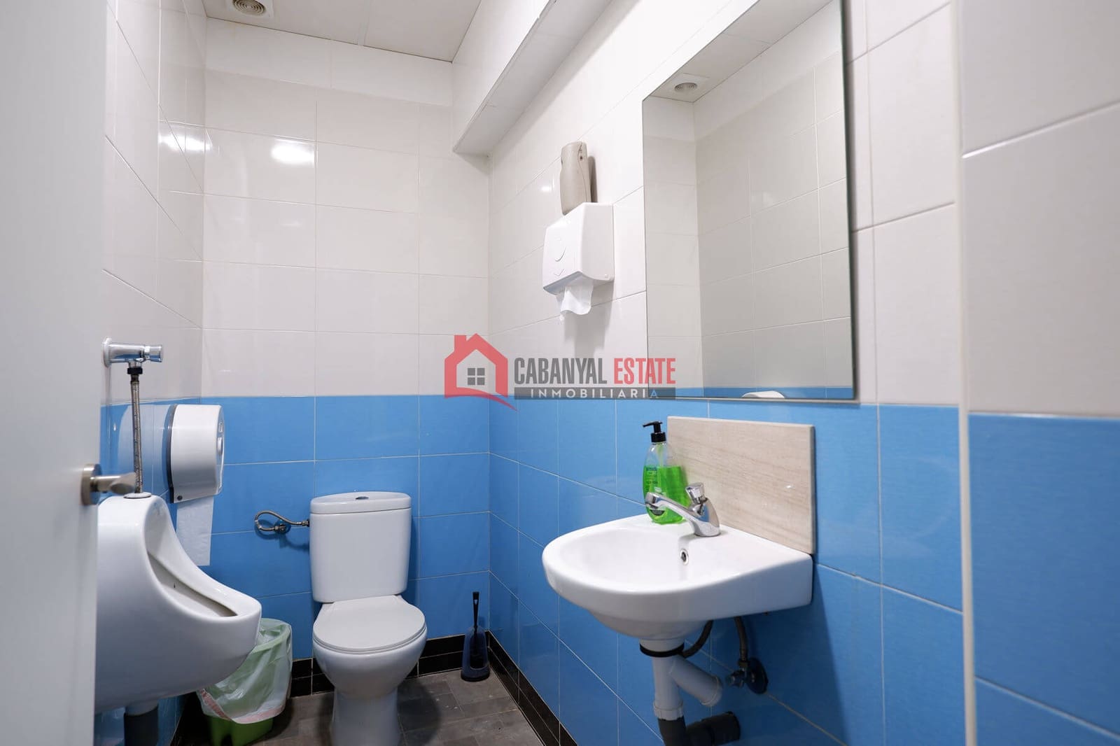 Commercieel te koop in Sagunto / Sagunt - € 95.000 (Ref: 9355343)