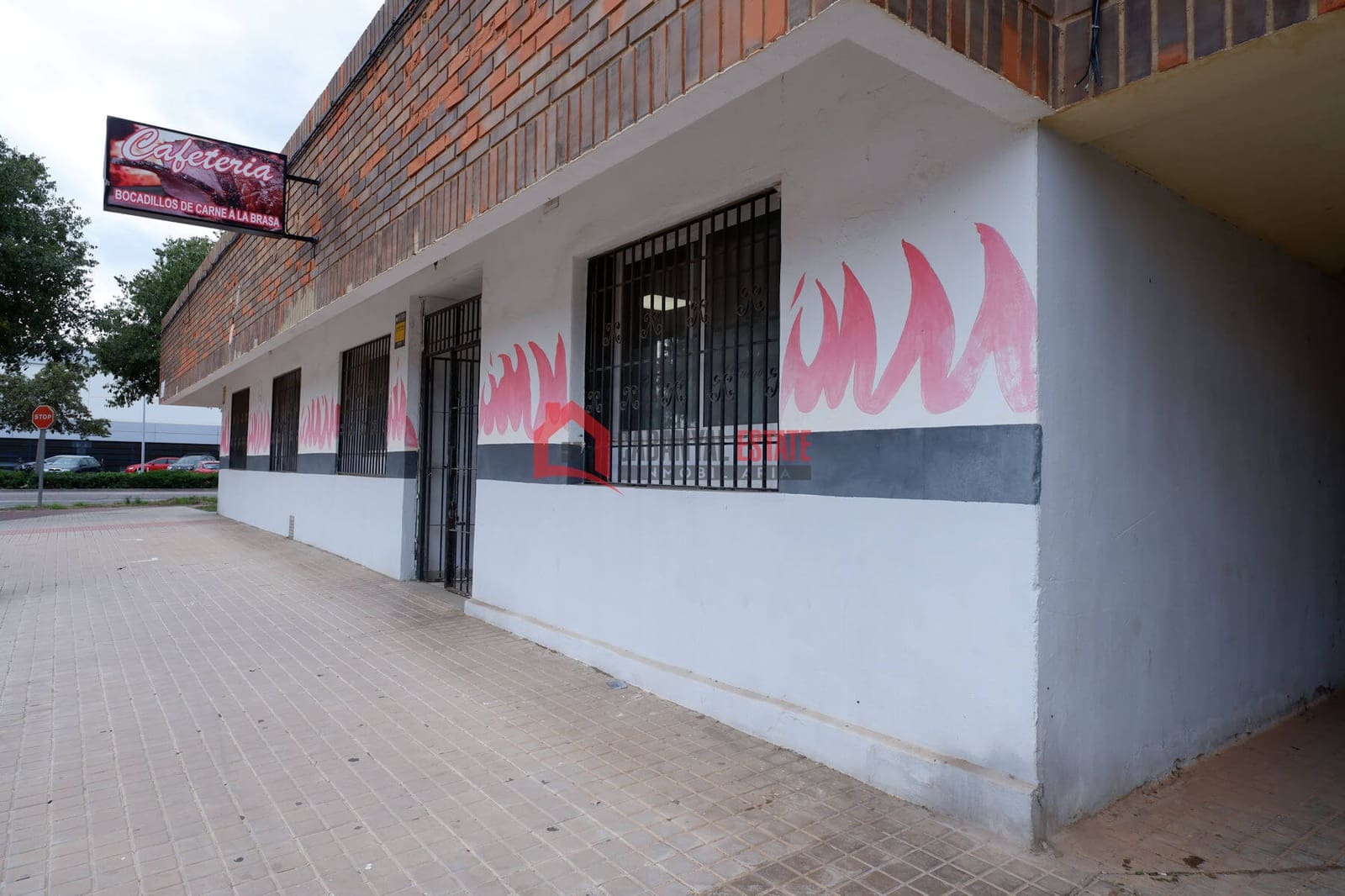 Commercieel te koop in Sagunto / Sagunt - € 95.000 (Ref: 9355343)