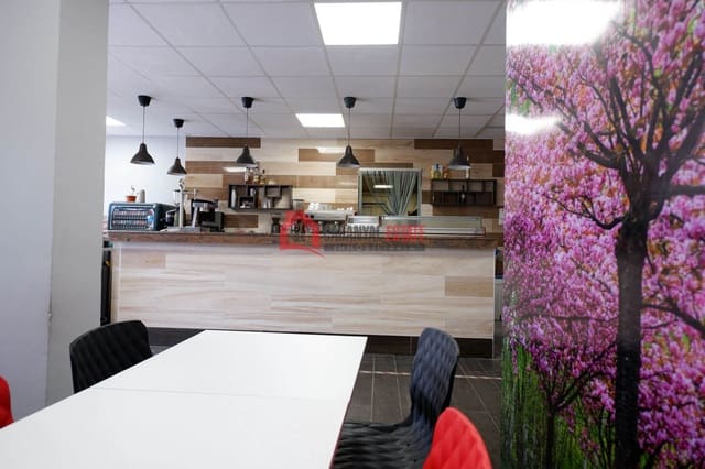 Commercial for sale in Sagunto / Sagunt - € 95,000 (Ref: 9355343)