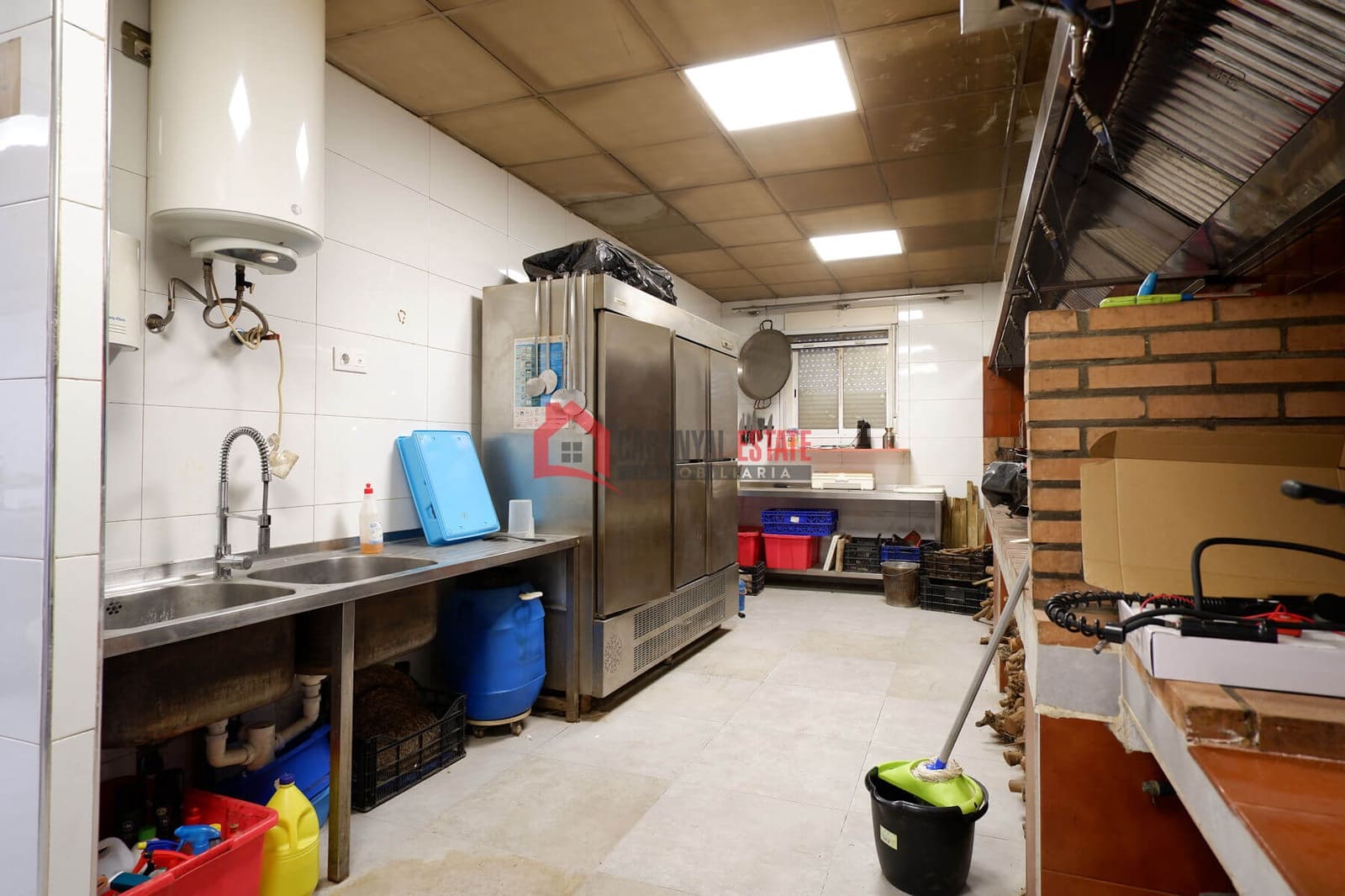 Commercieel te koop in Sagunto / Sagunt - € 95.000 (Ref: 9355343)