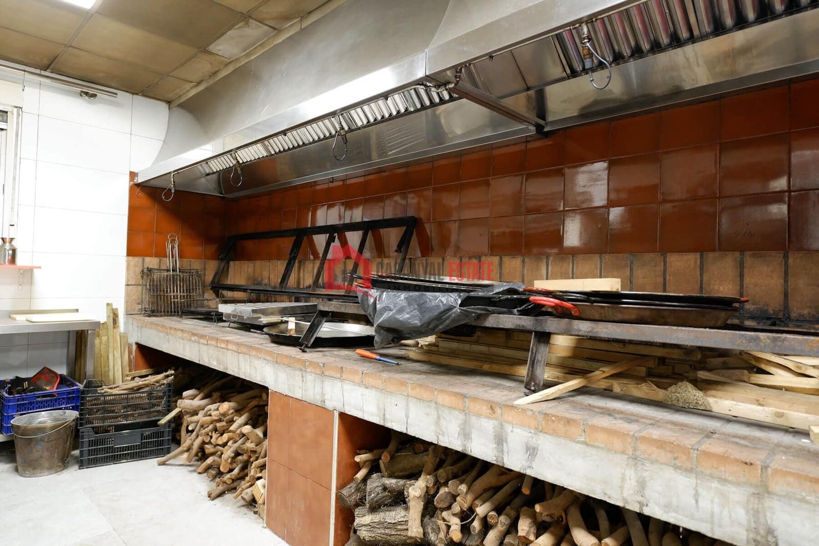 Commercieel te koop in Sagunto / Sagunt - € 95.000 (Ref: 9355343)