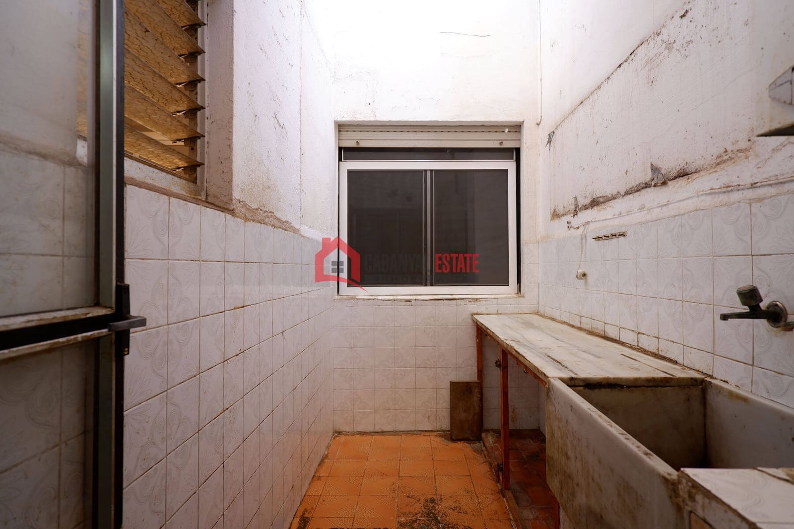 3 slaapkamer Rijtjeshuis te koop in Sagunto / Sagunt - € 250.000 (Ref: 9386419)