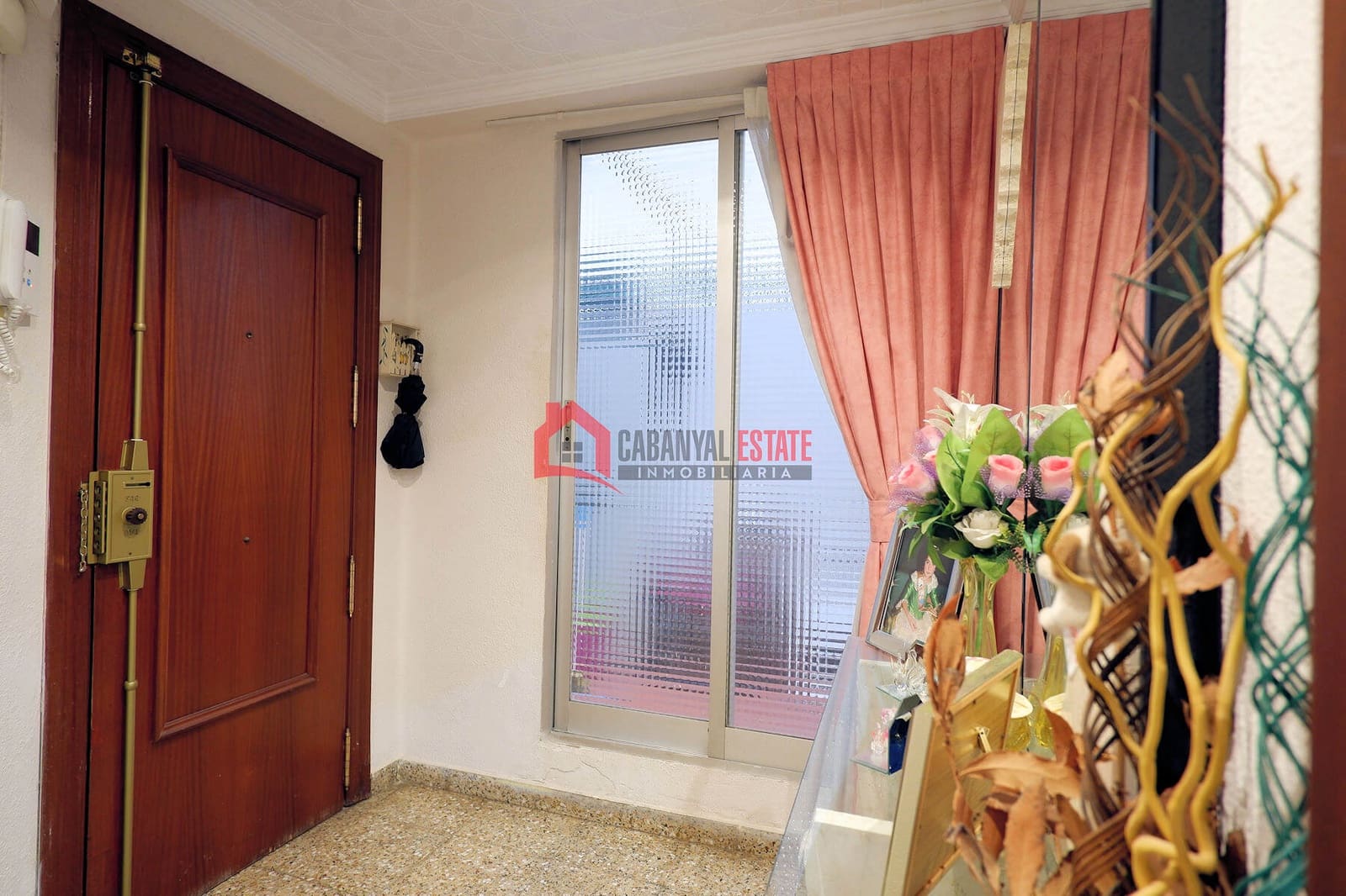 2 Zimmer Apartment zu verkaufen in Valencia Stadt - 250.000 € (Ref: 9386654)