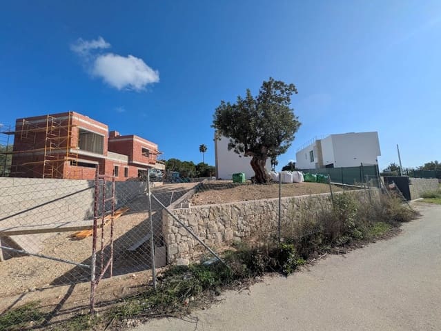 3 bedroom Villa for sale in Calpe / Calp with pool garage - € 925,000 (Ref: 9441665)