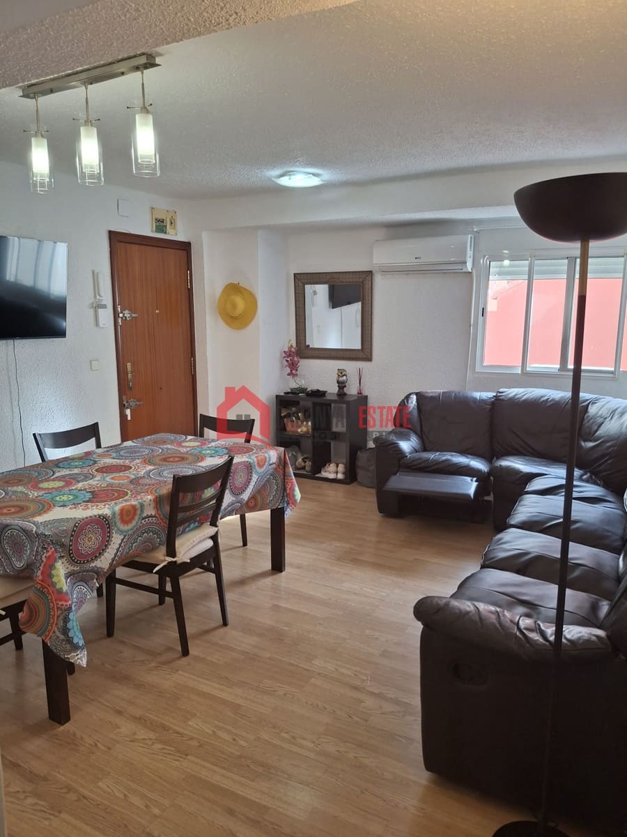 3 makuuhuone Huoneisto vuokrattavana paikassa Valencia kaupunki - 1 300 € (Ref: 9532919)