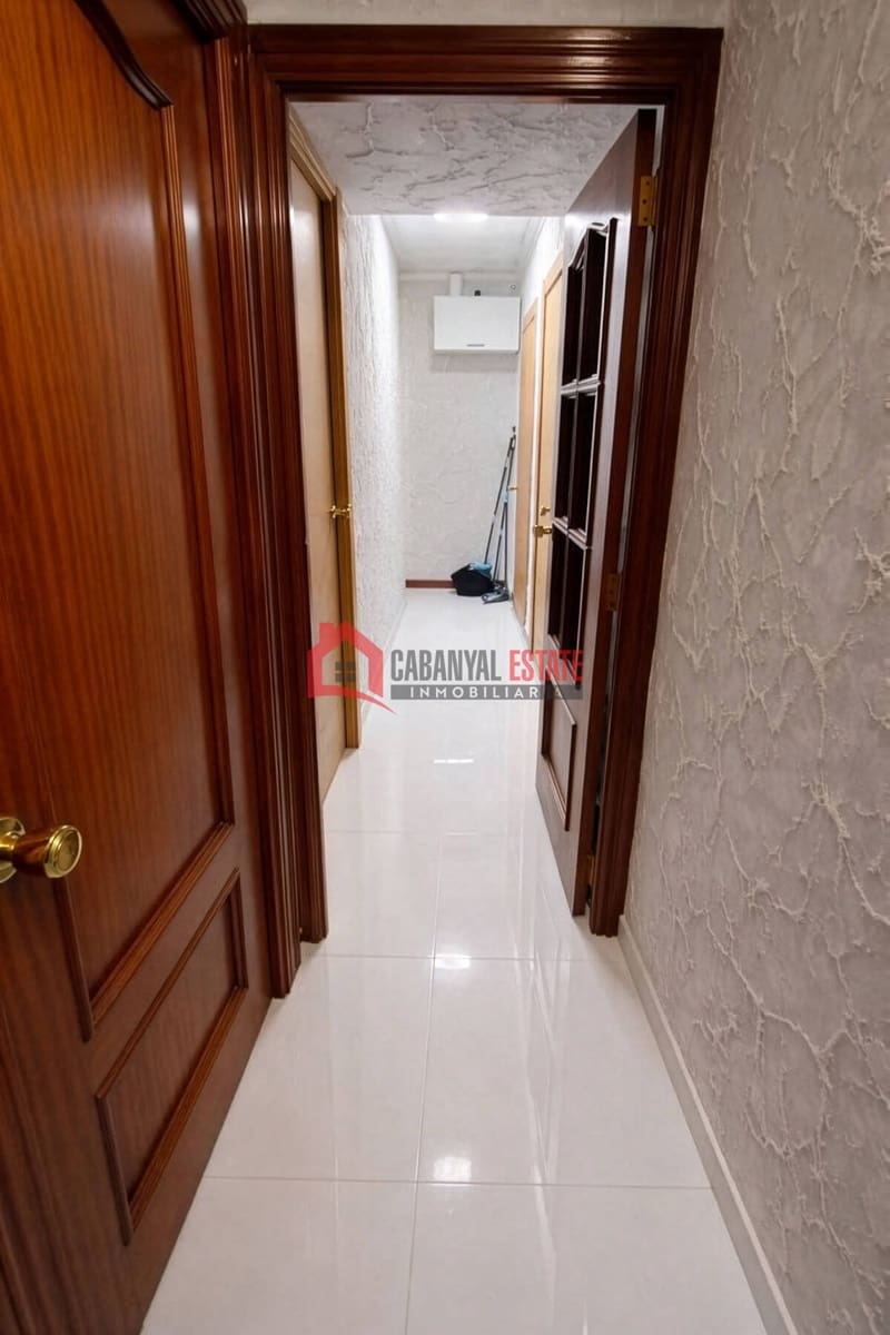 5 soveværelse Lejlighed til salg i Valencia by - € 248.000 (Ref: 9536499)