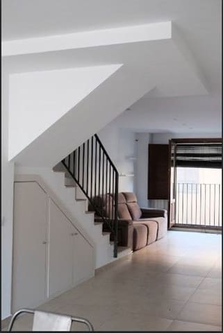 3 soveværelse Lejlighed til salg i Ciutat Vella, Valencia by - € 495.000 (Ref: 9573782)