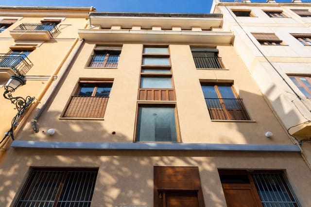 3 soveværelse Lejlighed til salg i Ciutat Vella, Valencia by - € 495.000 (Ref: 9573782)