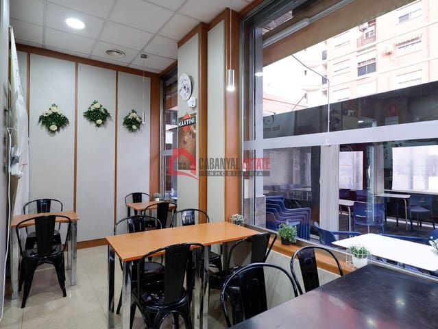 Commercieel te huur in Campanar, Valencia stad - € 1.400 (Ref: 9610157)