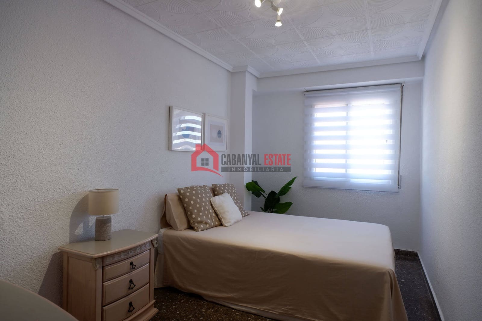 3 sypialnia Apartament do wynajęcia w Miasto Walencja - 1 250 € (Ref: 9647814)