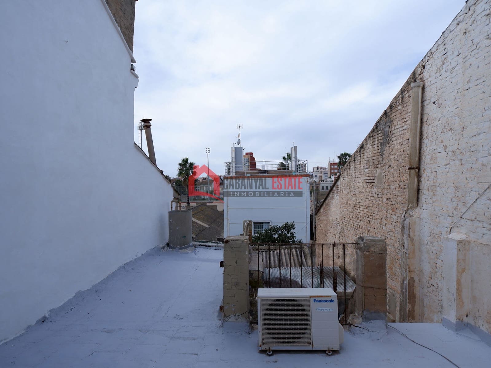 2 soverom Rekkehus til salgs i Valencia by - € 795 000 (Ref: 9683393)