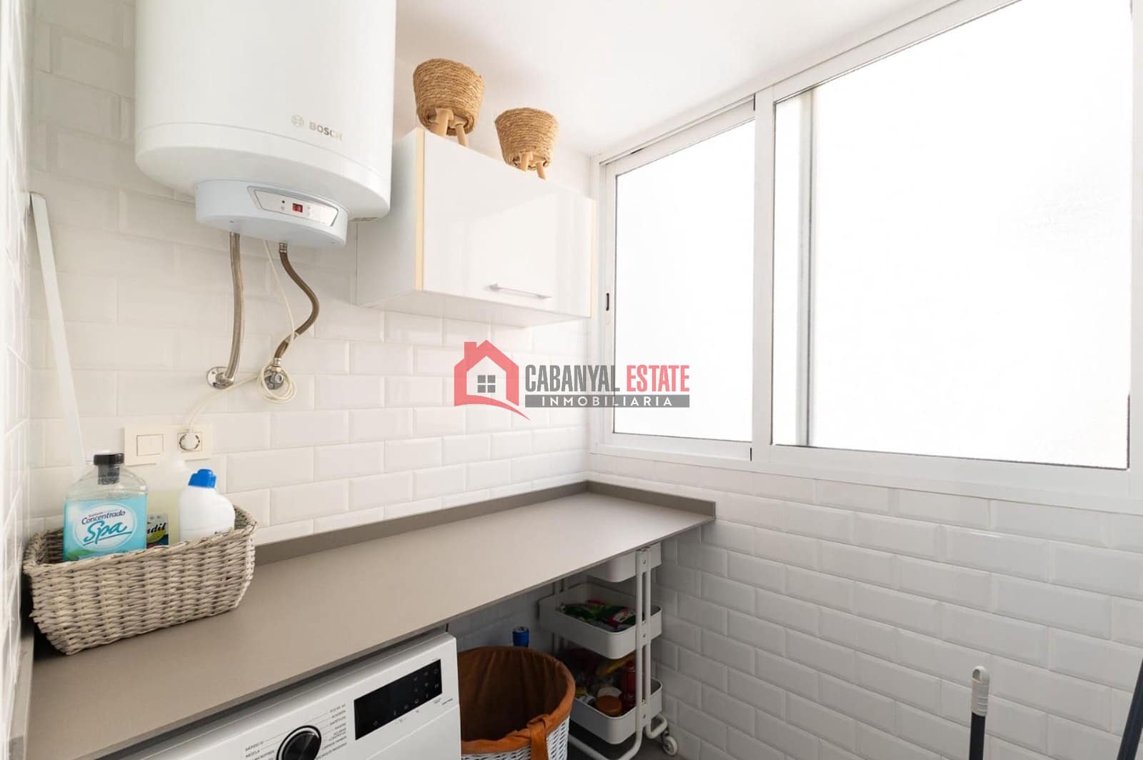 2 bedroom Apartment for rent in Valencia city - € 1,800 (Ref: 9703255)