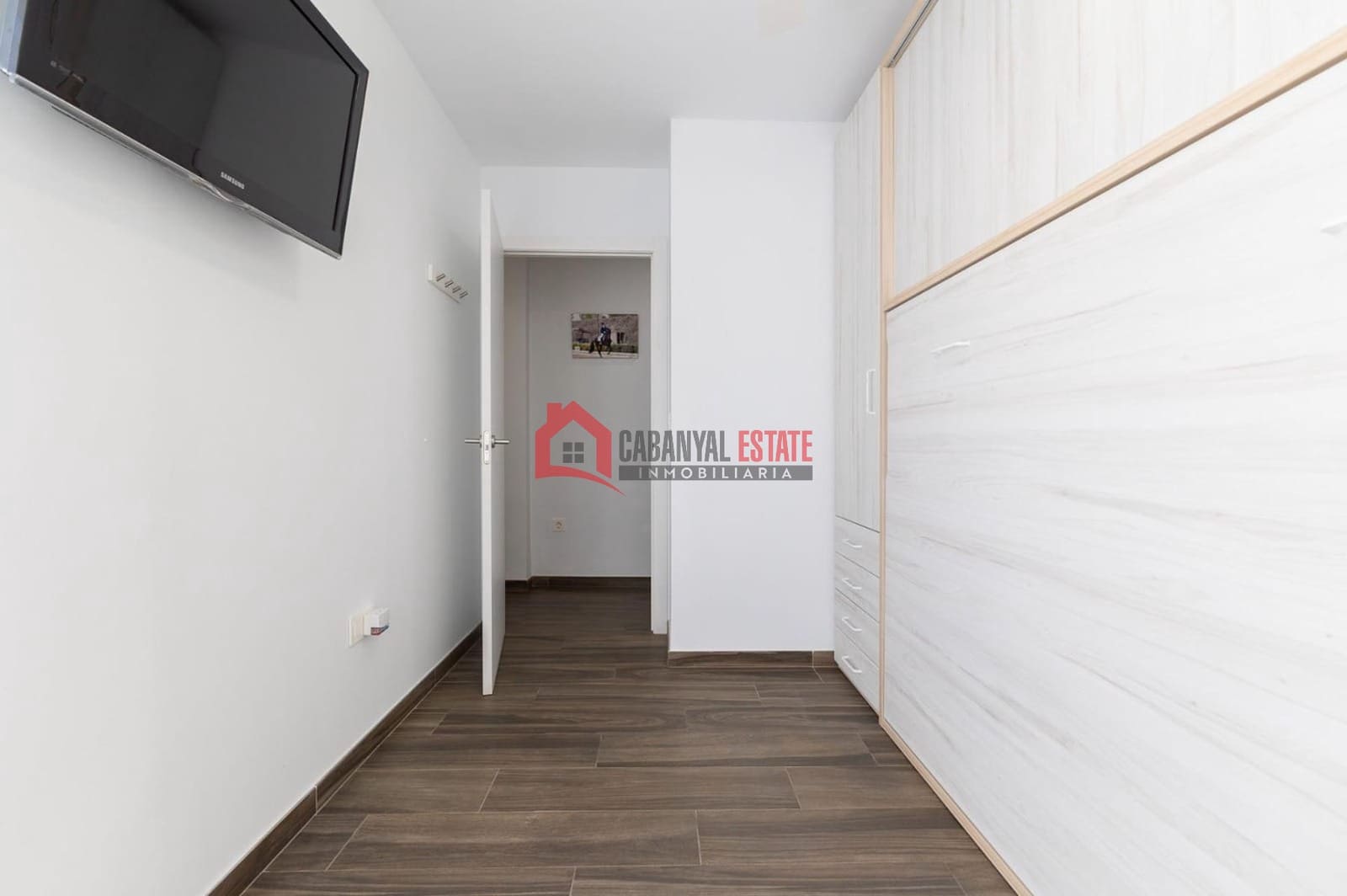 2 bedroom Apartment for rent in Valencia city - € 1,800 (Ref: 9703255)