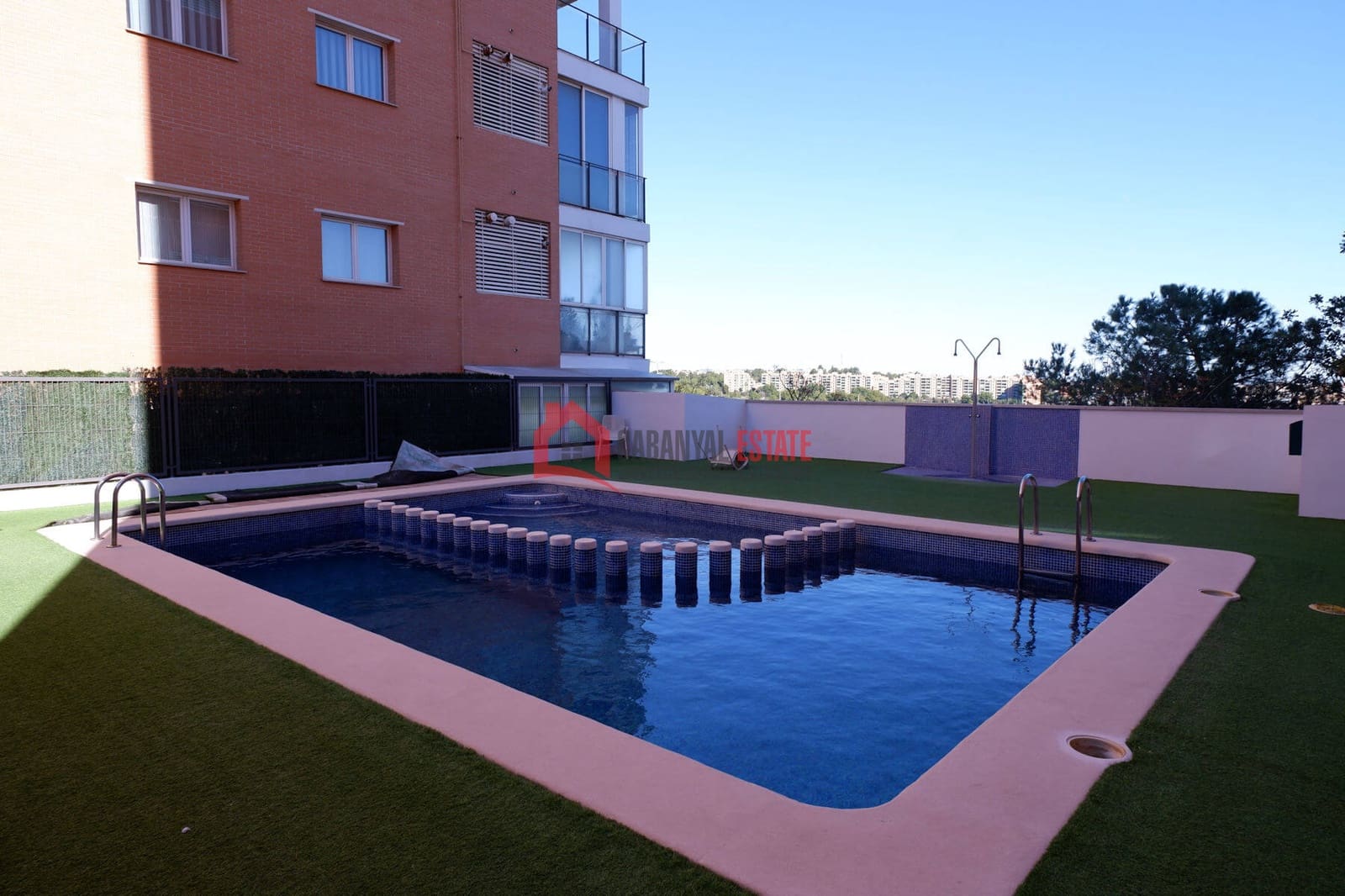 3 soverom Leilighet til salgs i Paterna med svømmebasseng garasje - € 370 000 (Ref: 9756774)